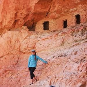 Meet your Posher, Elizabeth